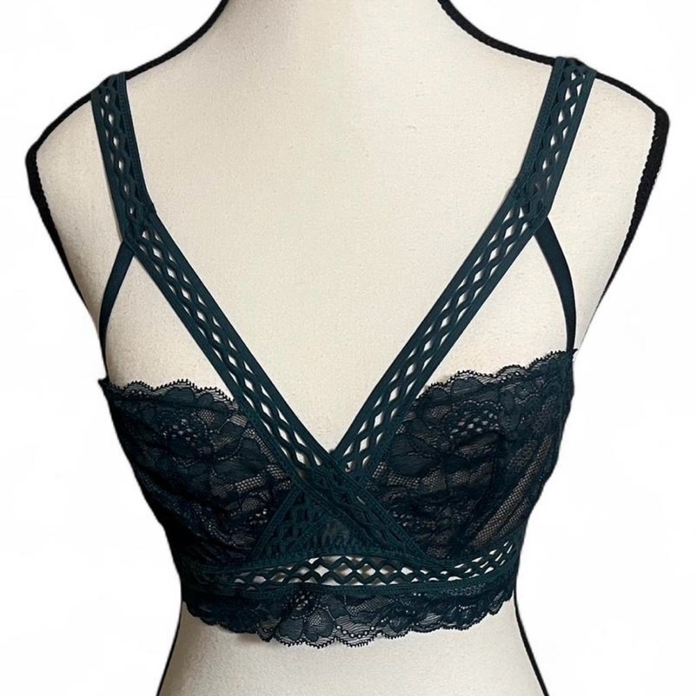 2/$24 Adore Me Bra Sz 32C Verana Lace Bralette Sexy Cottagecore Feminine
